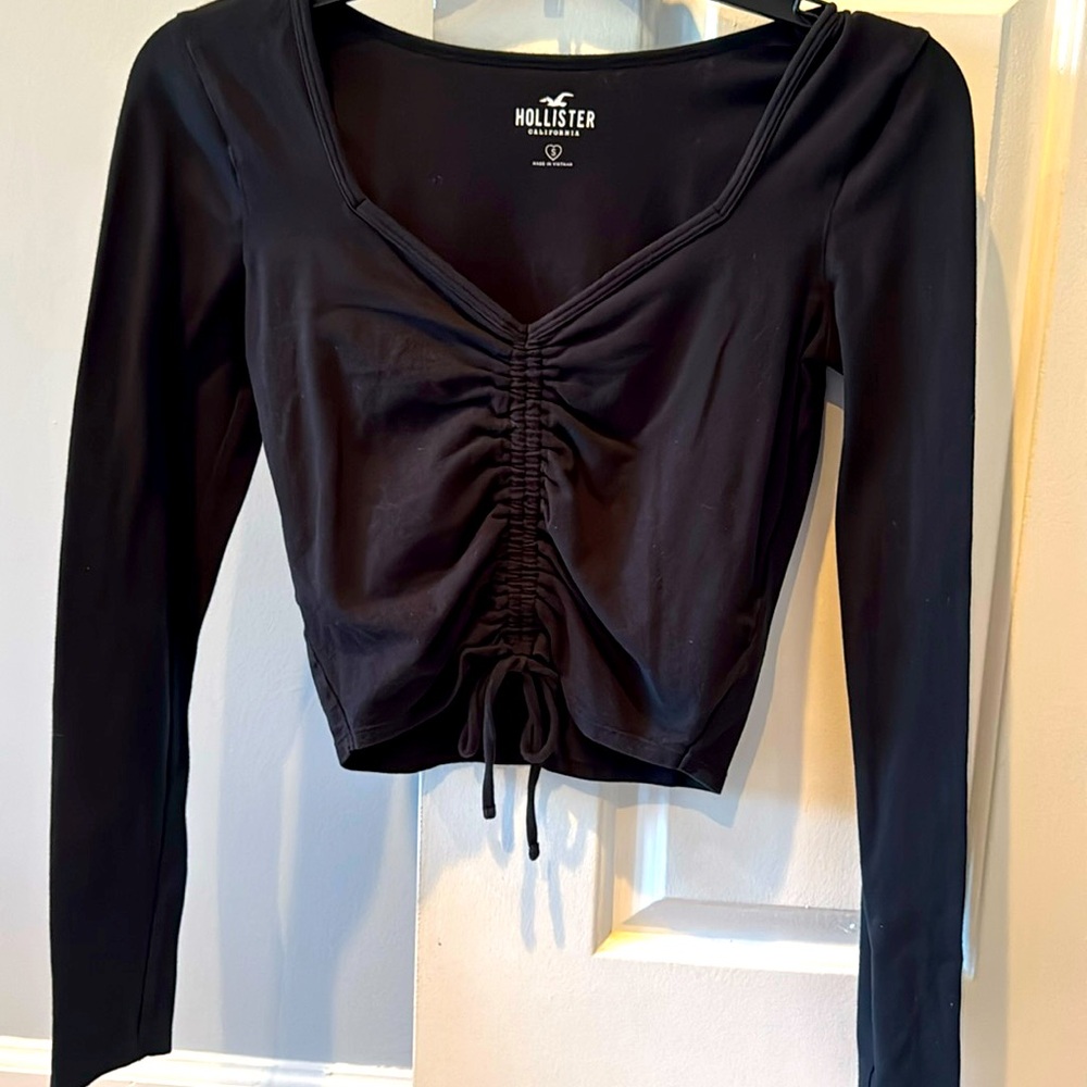 Hollister long sleeve shirt size smalll